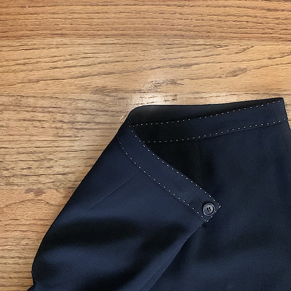 Ann Taylor Petites Black Skirt Blazer Suit Women’s 4P Skirt 6P Jacket Lined EUC - Picture 12 of 12